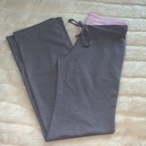 Tuff athletics Y2K grey and pink flare leg yoga Athletic pants M Rare